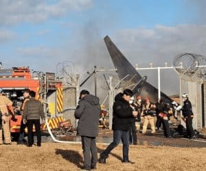 Choque de avión en Corea del Sur deja 179 muertos Choque de avión en Corea del Sur deja 179 muertos